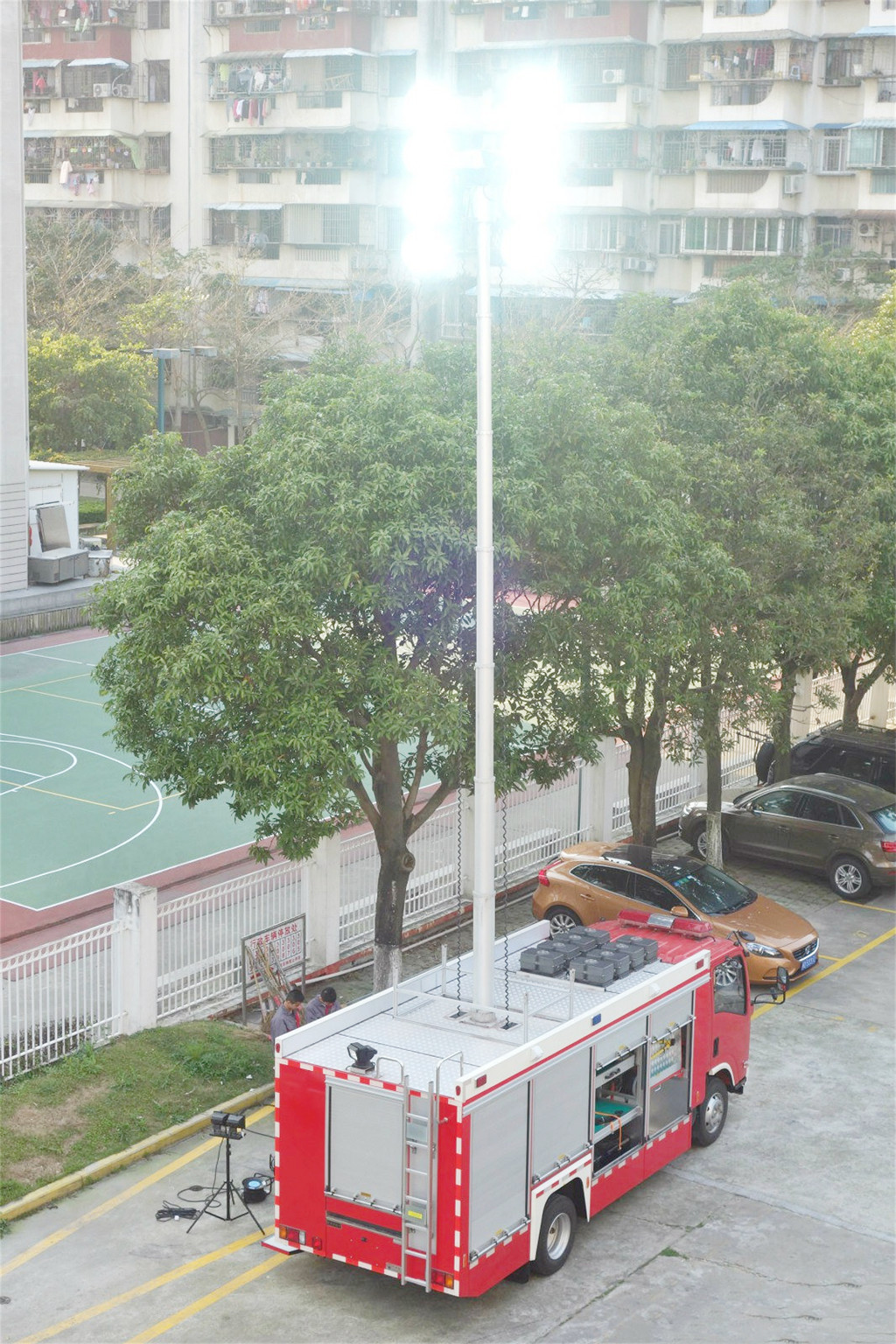 Emergency rescue lighting truck Emergency rescue lighting truck