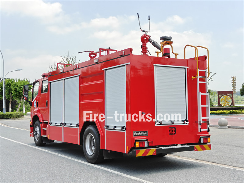 isuzu FVR wate foam fire fighting vehicle