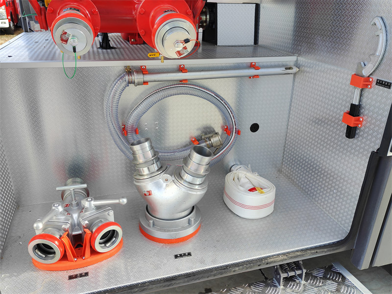 Fire extinguishing equipment