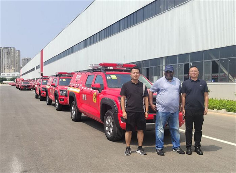 light fire fighting truck light fire fighting truck
