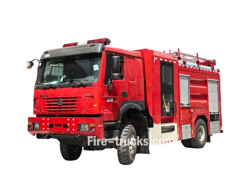 Howo 4x4 drive water tank fire engine